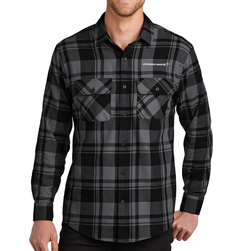 Men's Plaid Flannel Shirt - Image 7